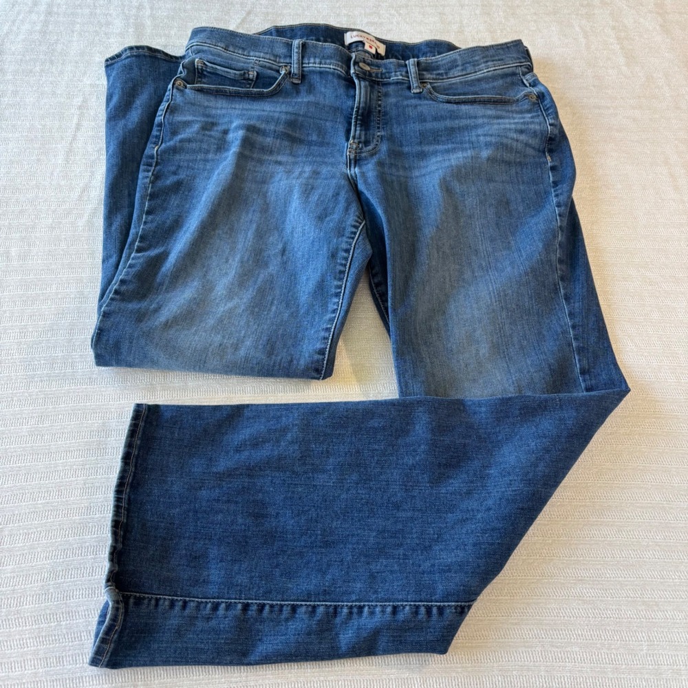 Lucky Brand Sweet Mid Rise Boot Jeans Womens 14/32R Medium Wash Bootcut Denim